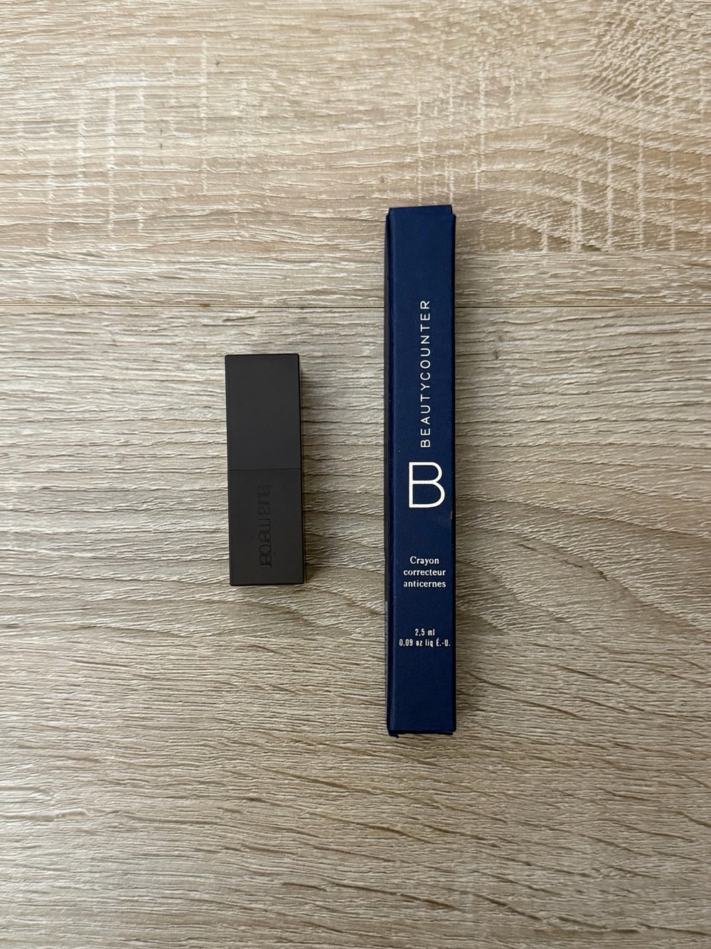 Laura Mercier Travel Lipstick BeautyCounter Touchup Concealer Pen MSRP $52+ NWT - Picture 2 of 4